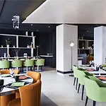 Hotel Novotel Centre Gare Tours