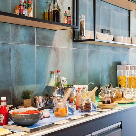 Novotel Centre Gare 투르