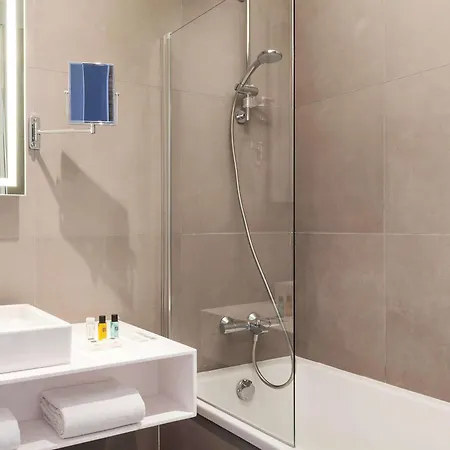 Novotel Centre Gare 4*