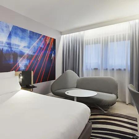 Novotel Centre Gare 4*