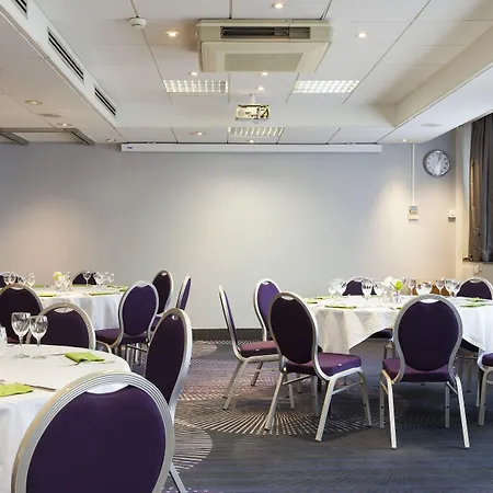 Novotel Centre Gare 투르