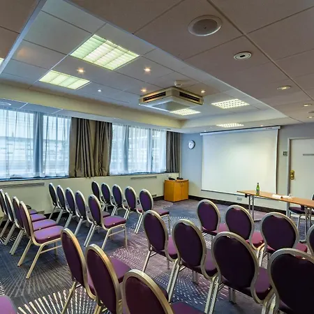 Novotel Centre Gare 호텔 4*