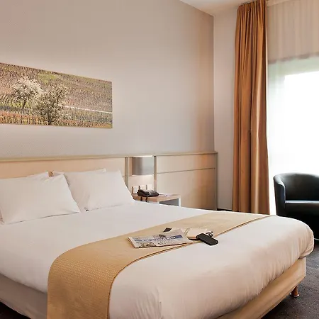 Novotel Centre Gare Hotel Tours