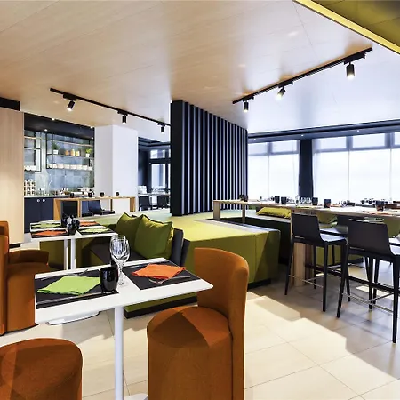 Novotel Centre Gare Hotel