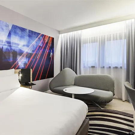Novotel Centre Gare فندق