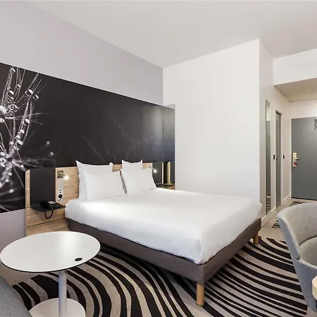 Novotel Centre Gare 4*