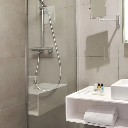 Novotel Centre Gare Hotel