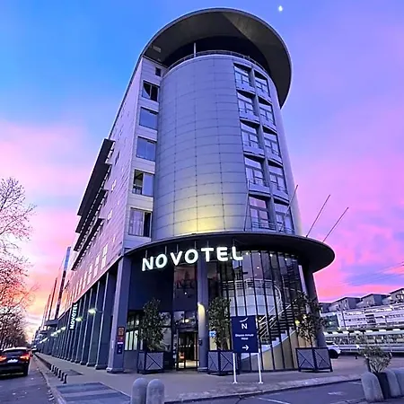 Novotel Centre Gare 4*