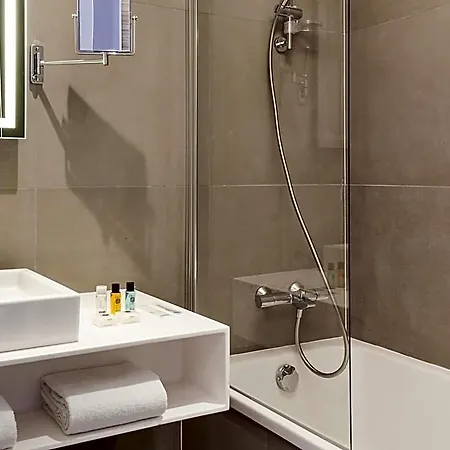 Novotel Centre Gare 4* Tours