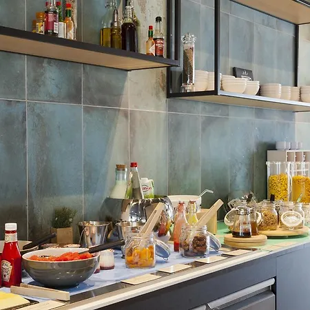 Novotel Centre Gare 4* Τουρ