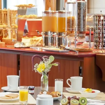 Novotel Centre Gare Hotel