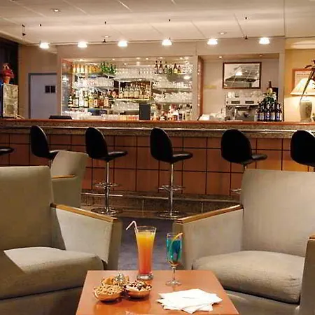 Novotel Centre Gare 4* 투르
