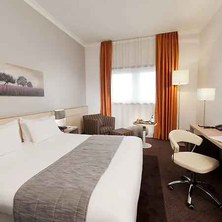 Novotel Centre Gare Hotel