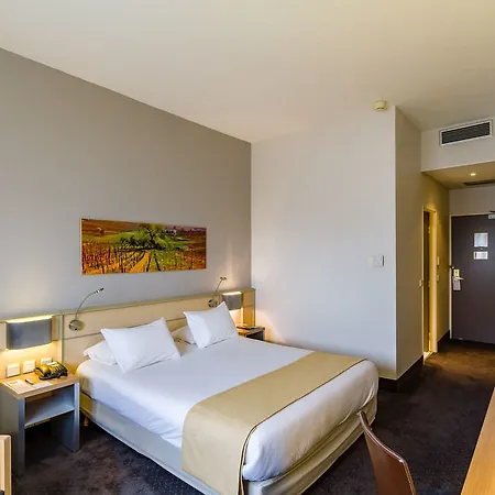 Novotel Centre Gare 4*