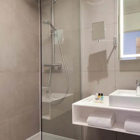 Novotel Centre Gare 4*