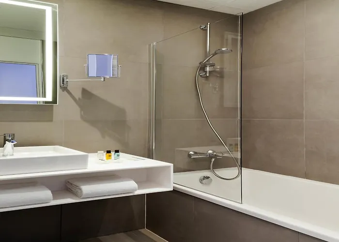 Hotel Novotel Centre Gare 4*