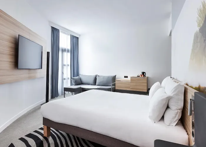 Novotel Centre Gare 4*