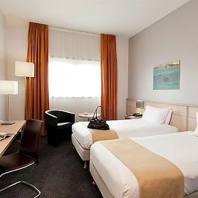 Novotel Centre Gare 4*