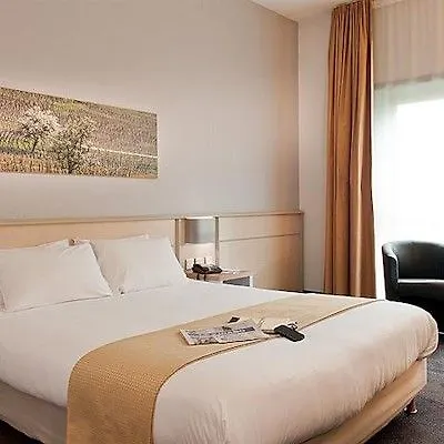 Novotel Centre Gare Tours