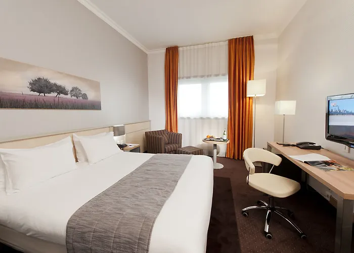 Novotel Centre Gare Hotel